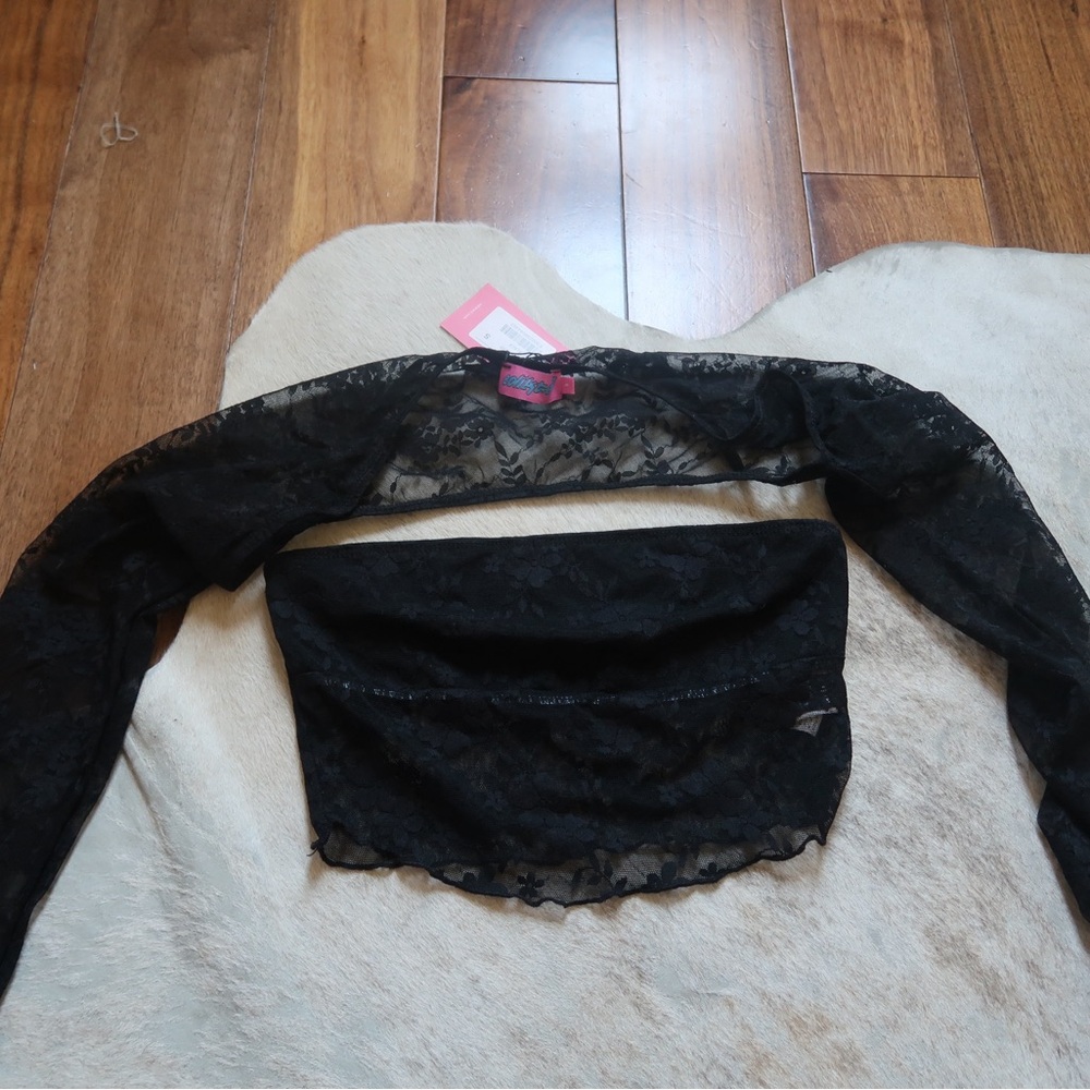 edikted lace top!